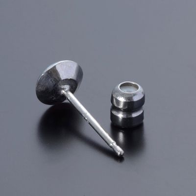 シルバースタッドピアス(片耳用)
