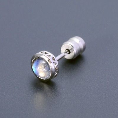 シルバースタッドピアス(片耳用)