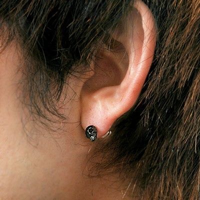 シルバースタッドピアス(片耳用)