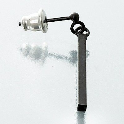 シルバースタッドピアス(片耳用)