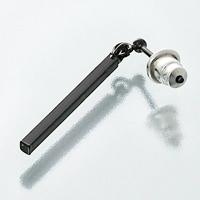 シルバースタッドピアス(片耳用)