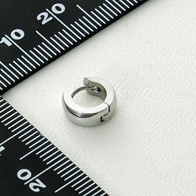 シルバーフープピアス(片耳用)