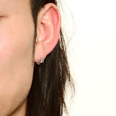 シルバースタッドピアス(片耳用)