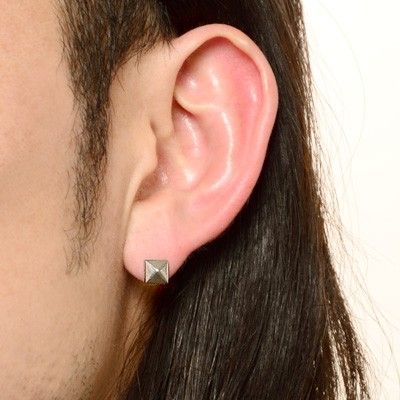 シルバースタッドピアス(片耳用)