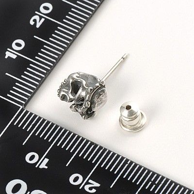 シルバースタッドピアス(片耳用)
