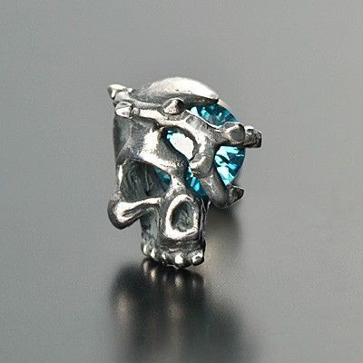 シルバースタッドピアス(片耳用)