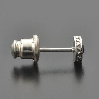シルバースタッドピアス(片耳用)