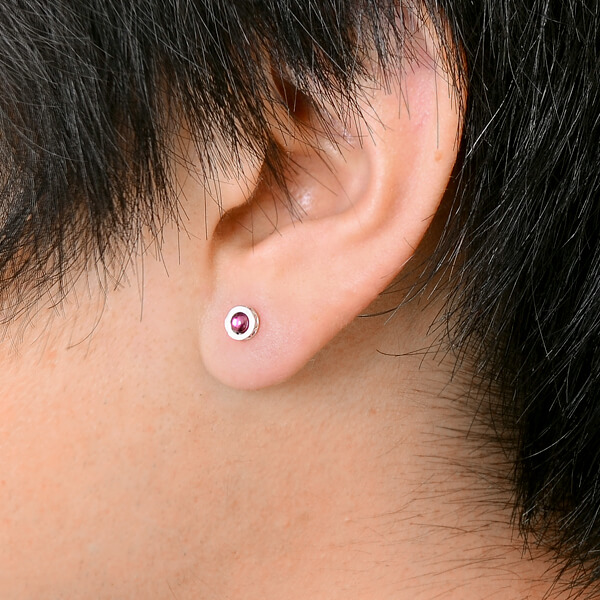 シルバースタッドピアス(片耳用)