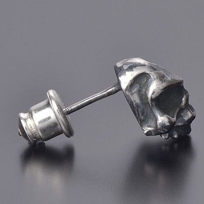 シルバースタッドピアス(片耳用)