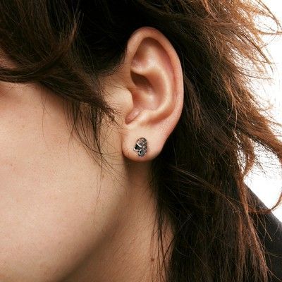 シルバースタッドピアス(片耳用)