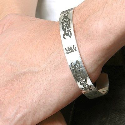 シルバーバングル