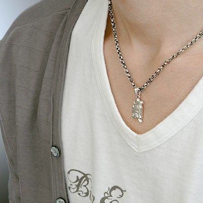 シルバーネックレス