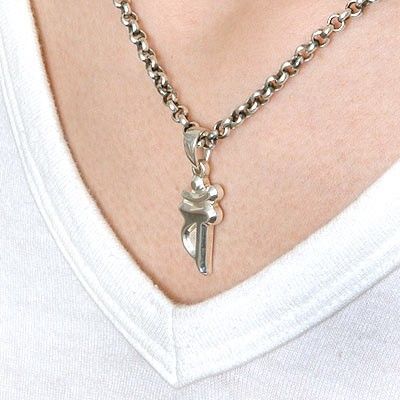 シルバーネックレス