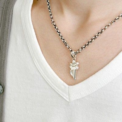 シルバーネックレス