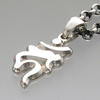 シルバーネックレス