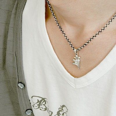 シルバーネックレス