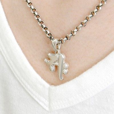 シルバーネックレス