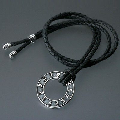 レザーネックレス