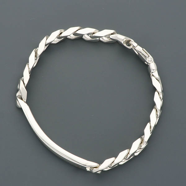 シルバーチェーンブレスレット