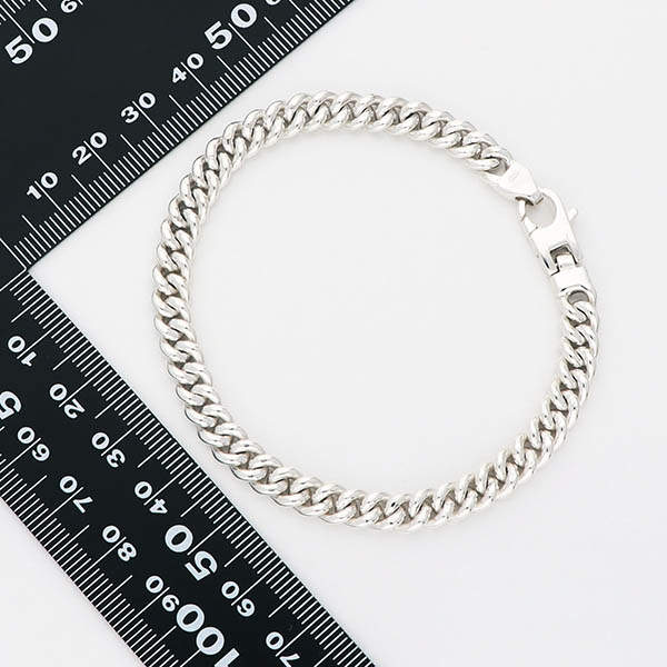 シルバーチェーンブレスレット