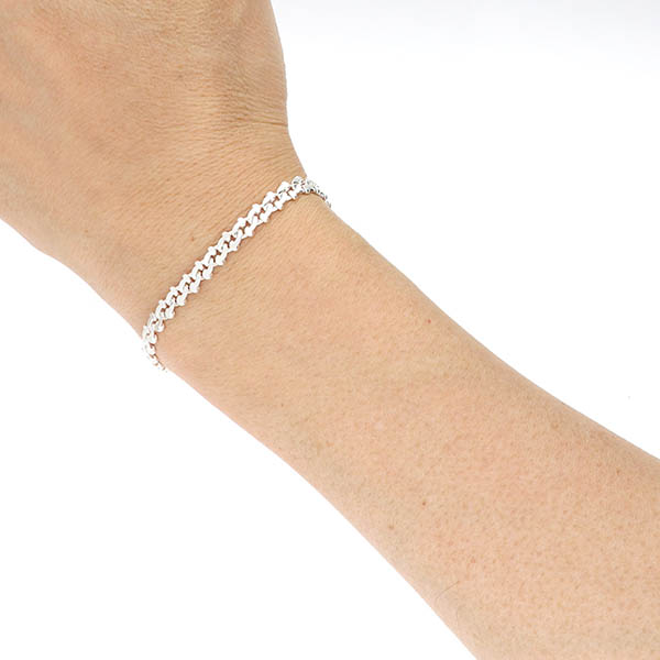 シルバーチェーンブレスレット