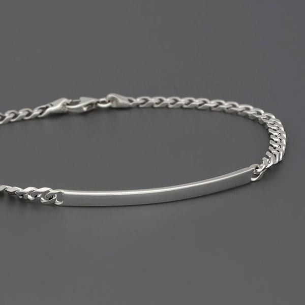 シルバーチェーンブレスレット