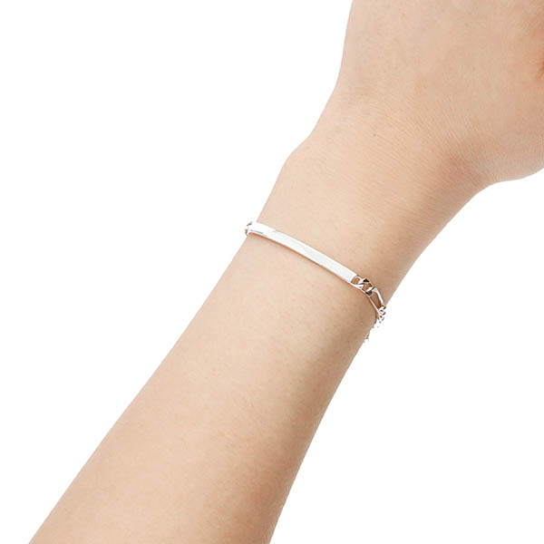 シルバーチェーンブレスレット