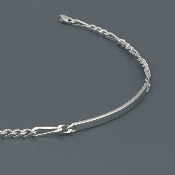 シルバーチェーンブレスレット