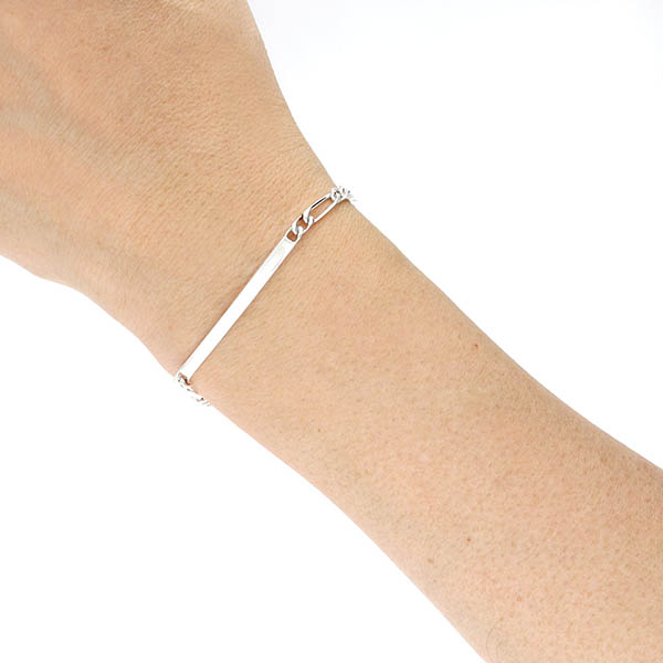 シルバーチェーンブレスレット