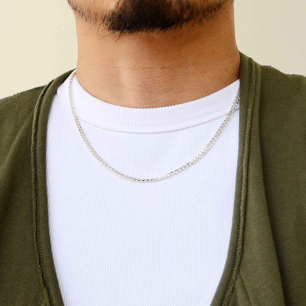 シルバーネックレス