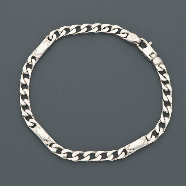 シルバーチェーンブレスレット