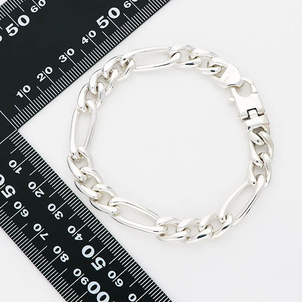 シルバーチェーンブレスレット