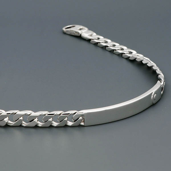 シルバーチェーンブレスレット