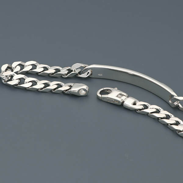 シルバーチェーンブレスレット