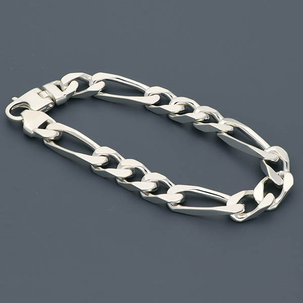 シルバーチェーンブレスレット