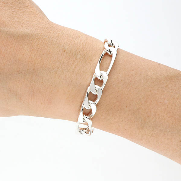 シルバーチェーンブレスレット