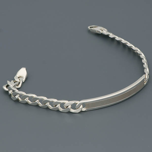 シルバーチェーンブレスレット