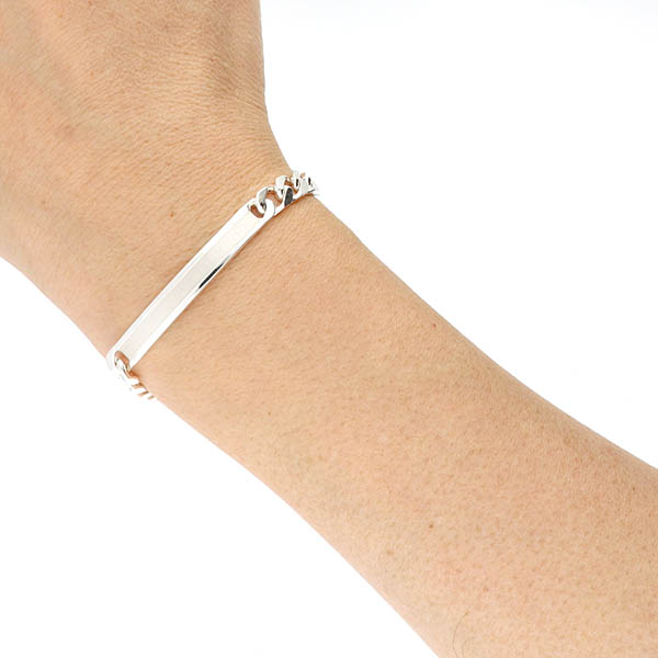 シルバーチェーンブレスレット