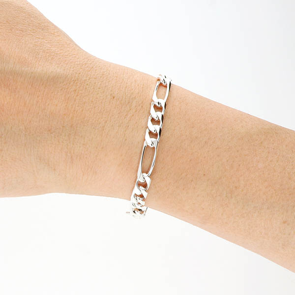 シルバーチェーンブレスレット