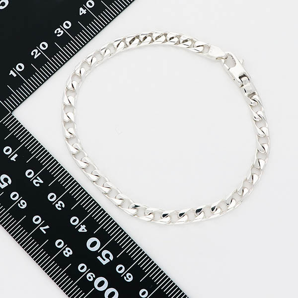 シルバーチェーンブレスレット