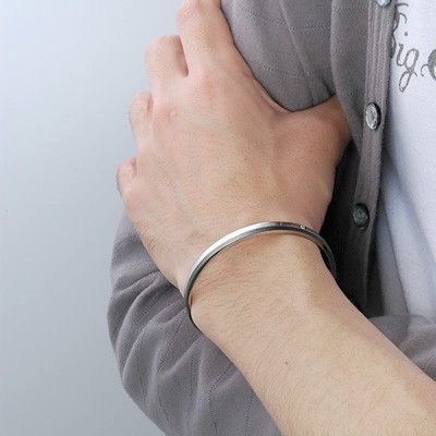 ステンレスバングル