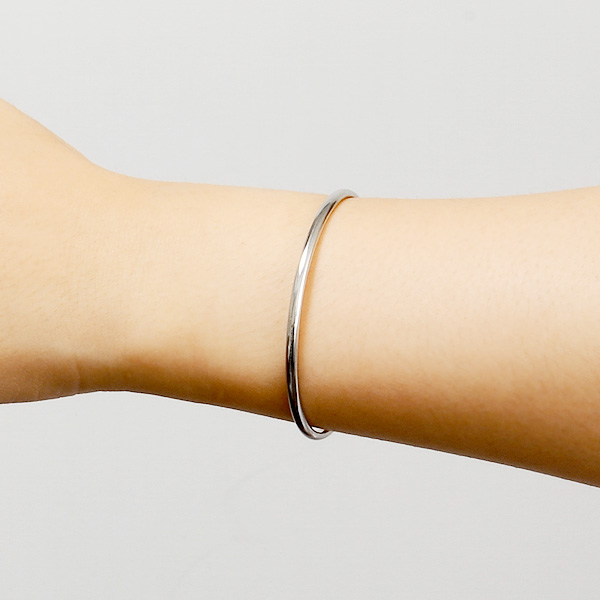 ステンレスバングル