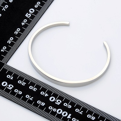 ステンレスバングル