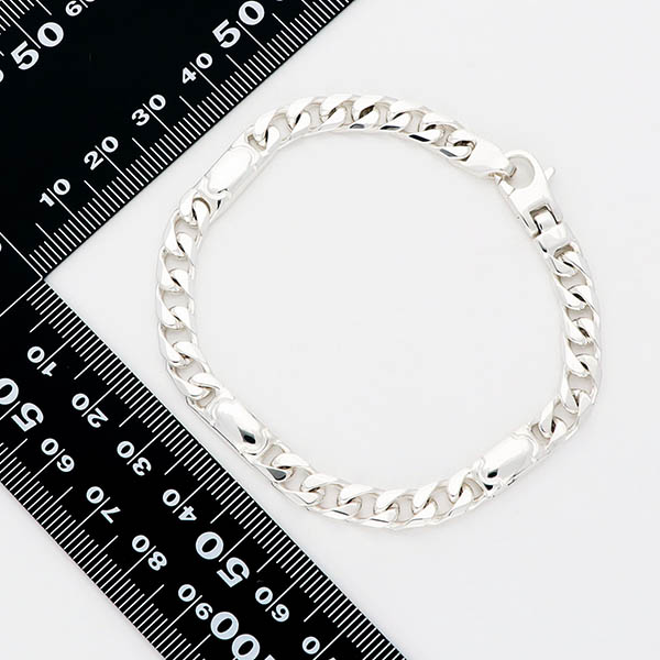 シルバーチェーンブレスレット