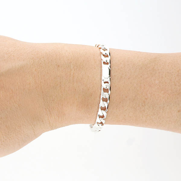 シルバーチェーンブレスレット