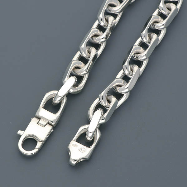 シルバーチェーンブレスレット