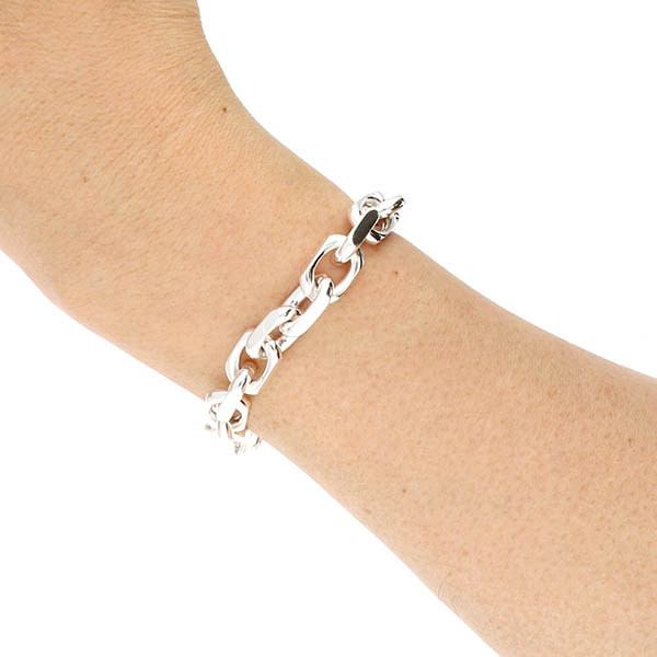 シルバーチェーンブレスレット