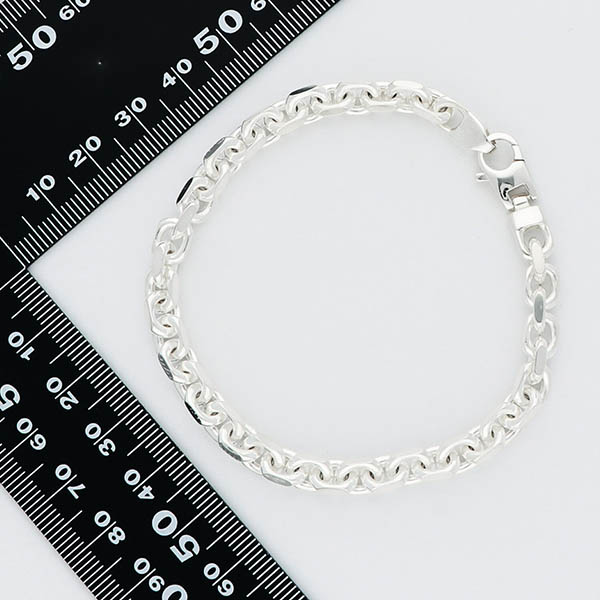 シルバーチェーンブレスレット