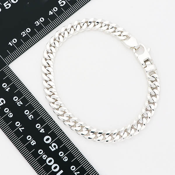 シルバーチェーンブレスレット