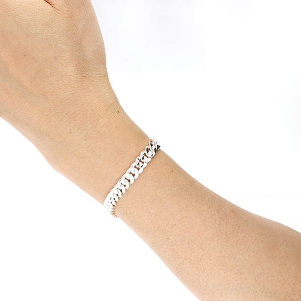 シルバーチェーンブレスレット